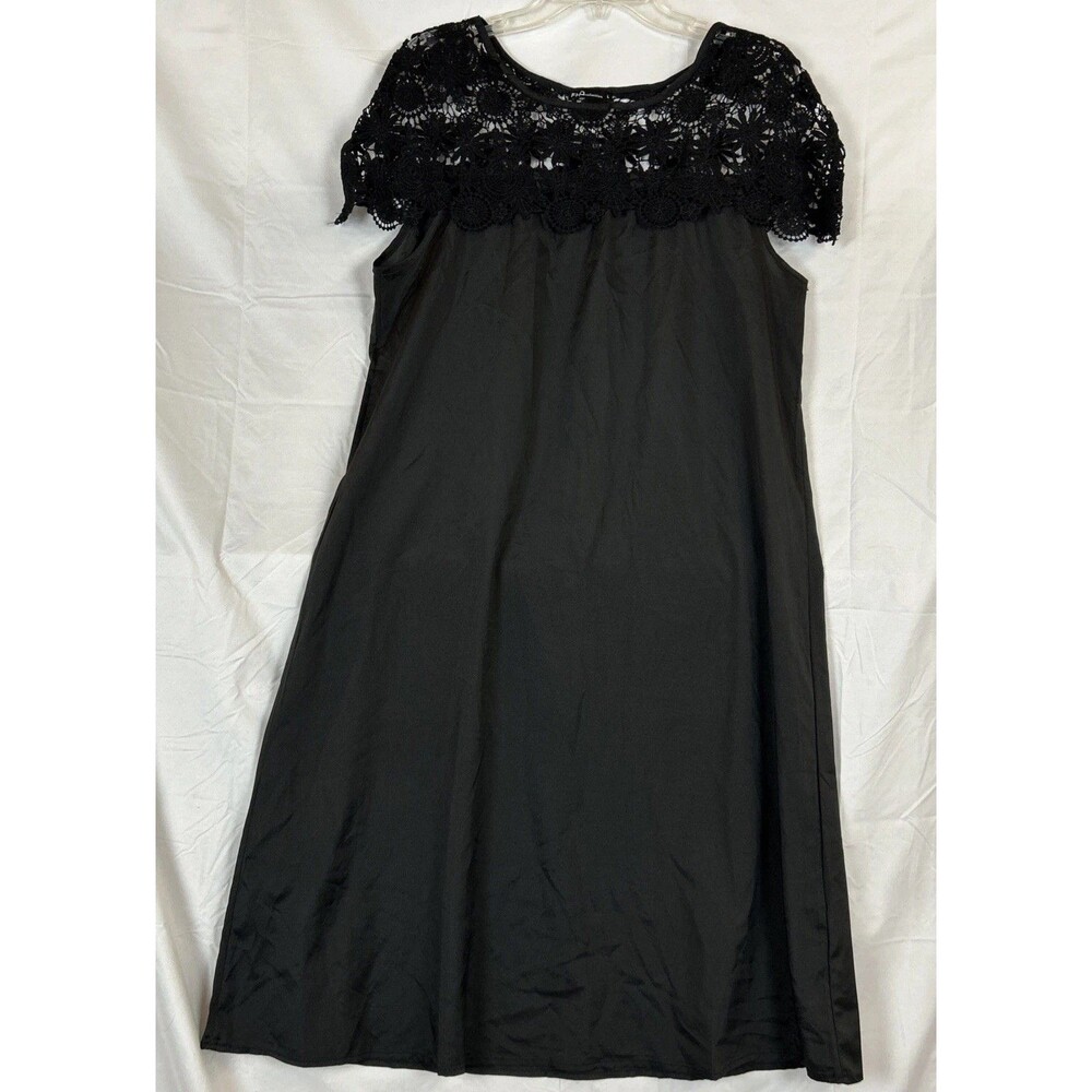 Black Dress Sz L With Lace Trim Top Flowy Silky Feel FHQ Collection Goth Whimsy